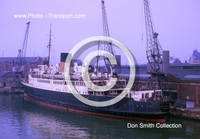 ST.PATRICK (1948) - Yellow and Black Funnel