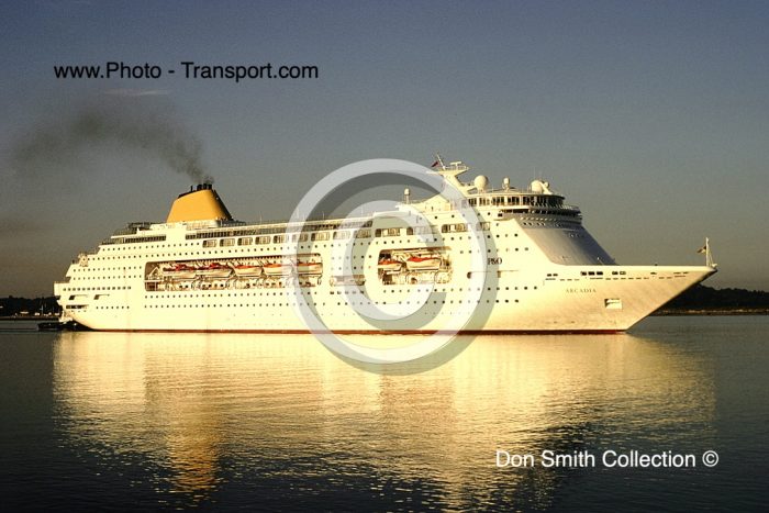 ARCADIA - Pass Cruise