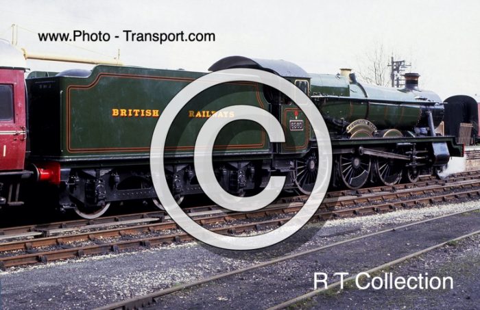GWR Hall Class 4-6-0 No.6960  RAVENINGHAM HALL