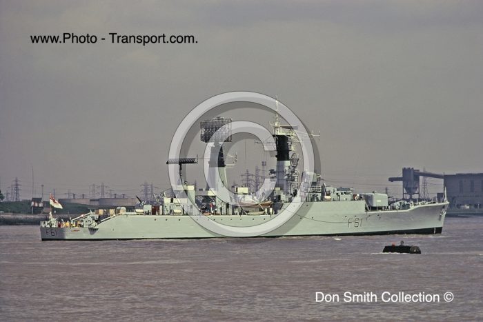 HMS LLANDAFF - F61 - Frigate