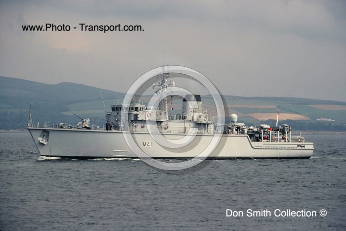 HMS QUORN - M41 - Minesweeper