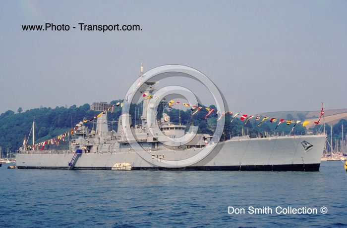 HMS ACHILLES - F12 - Frigage / Leander Class