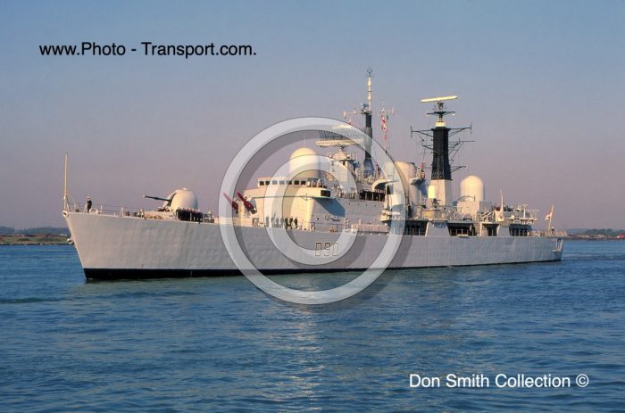 HMS SOUTHAMPTON - D90