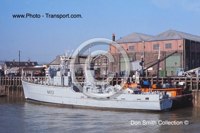 HMS CONISTON - M1101 - Minesweeper