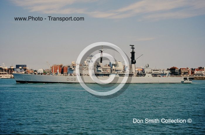 HMS CARDIFF - D108