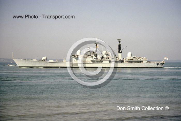 HMS YORK - D98