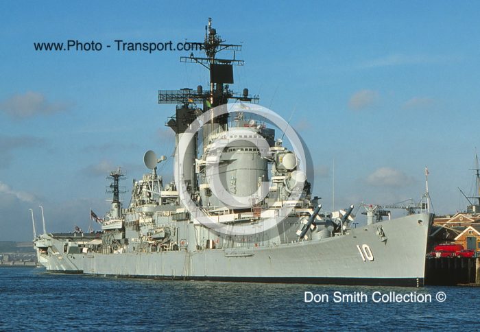 USS GALVESTON - 10 - Cruiser