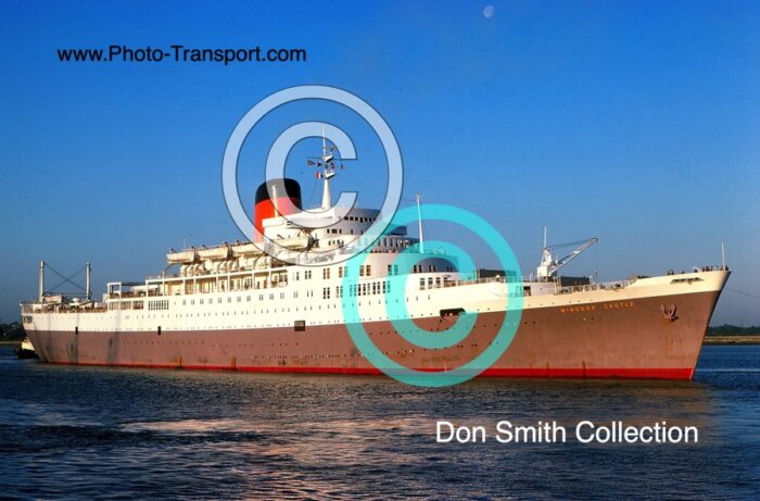 WINDSOR CASTLE - Pass Cruise