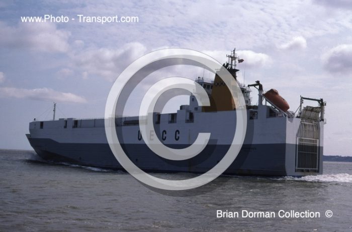 AUTOPREMIER - Vehicle Carrier