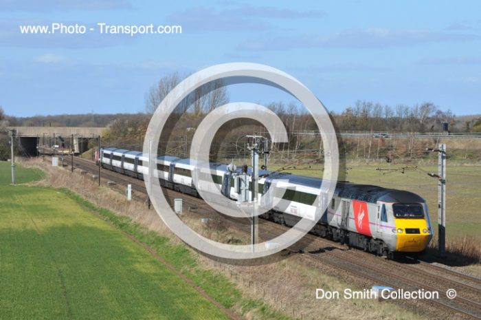 Class 43 No.43319 ex East Coast Livery and Virgin Band