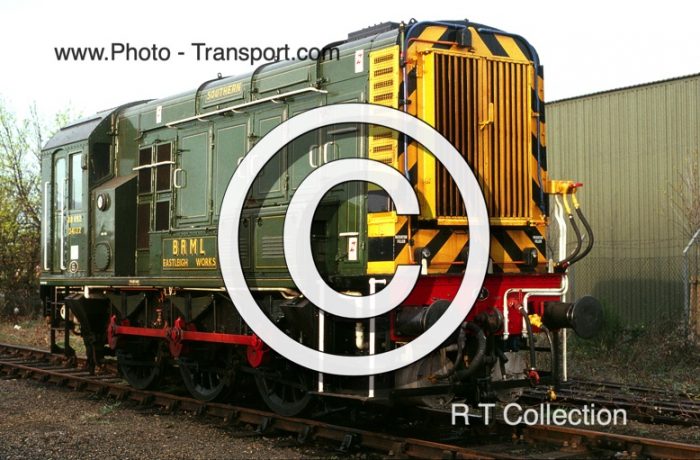 BR Class 08 0-6-0 No.08892 (D4122)