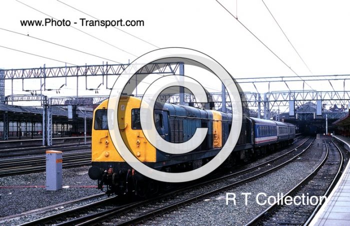 BR Class 20 No.20032 & No 20xxx