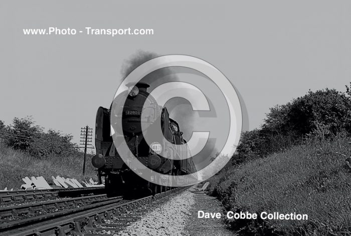“V” Schools Class  4-4-0 No.30909 St Paul’s