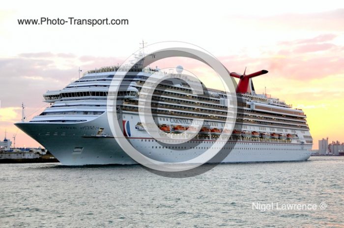 CARNIVAL SPLENDOR - Pass / Cruise 