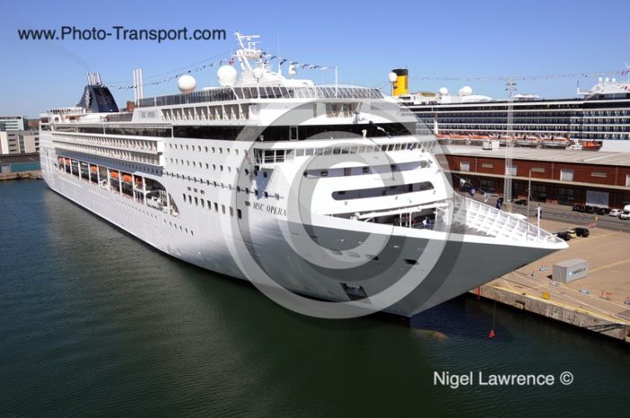 MSC OPERA - Pass / Cruise