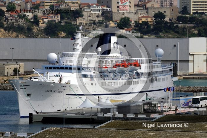 OCEAN MONARCH -  Pass / Cruise