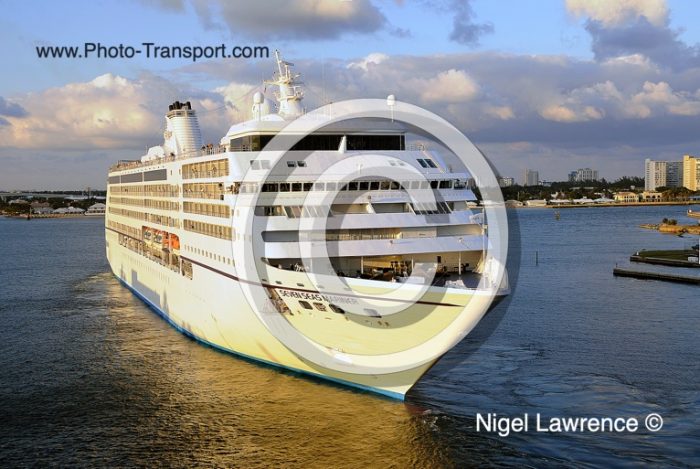 SEVEN SEAS MARINER - Pass / Cruise