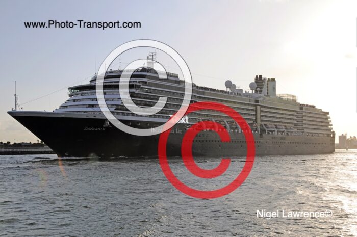 ZUIDERDAM -  Pass / Cruise