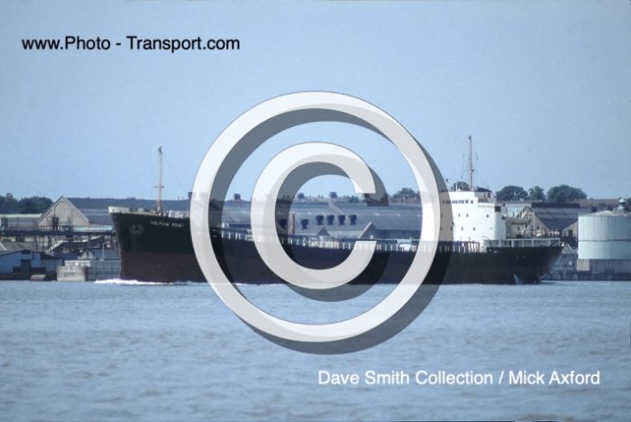 DOLPHIN POINT - Bulk Carrier