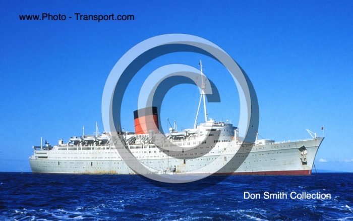 CARONIA  -  Pass Cruise