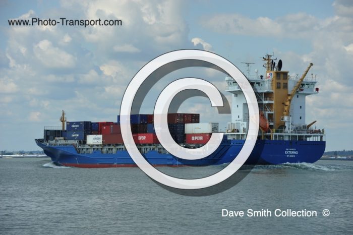 EXTERNO -  Container