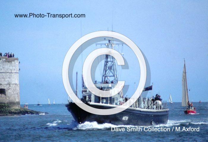 HMS SANDRINGHAM   M2791 - Minesweeper