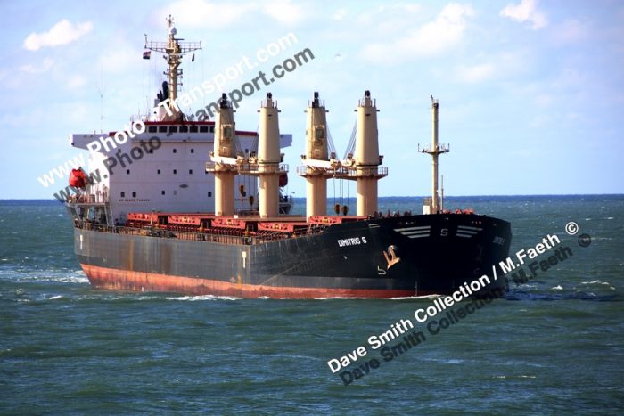 DIMITRIS  S   -  Bulker