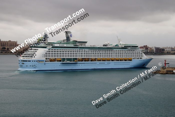 VOYAGER OF THE SEAS  -  Pass Cruise  