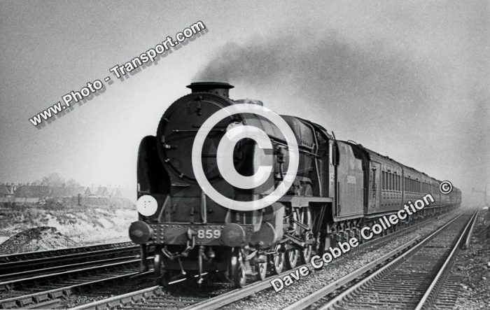 Lord Nelson 4-6-0  No.859 LORD HOOD