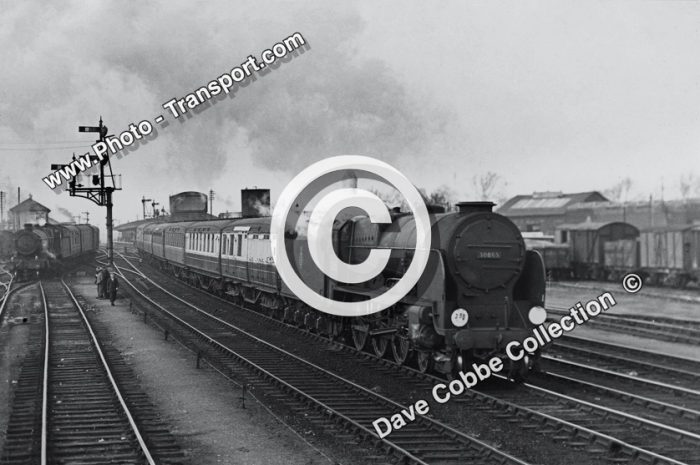 Lord Nelson 4-6-0  No.30865 SIR JOHN HAWKINS