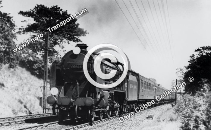 SCHOOLS “V” CLASS 4-4-0 No.30923 BRADFIELD