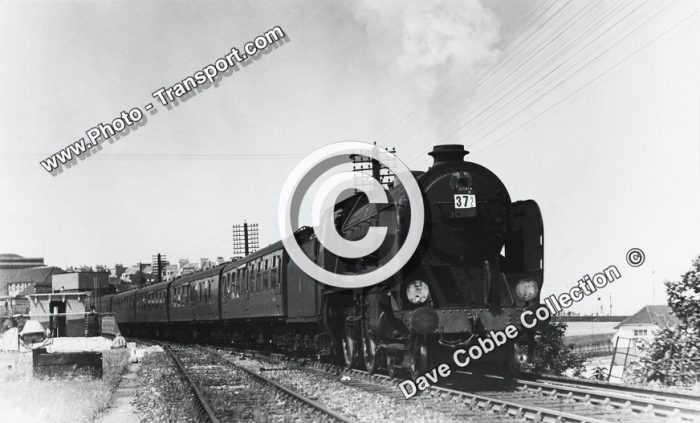SCHOOLS “V” CLASS 4-4-0 No.30928 STOWE