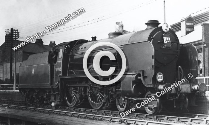 SCHOOLS “V” CLASS 4-4-0 No.30932 BLUNDELLS