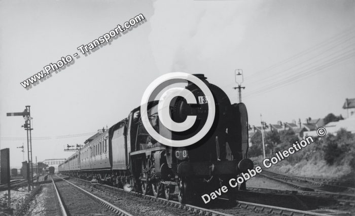 SCHOOLS “V” CLASS 4-4-0 No.936 CRANLEIGH