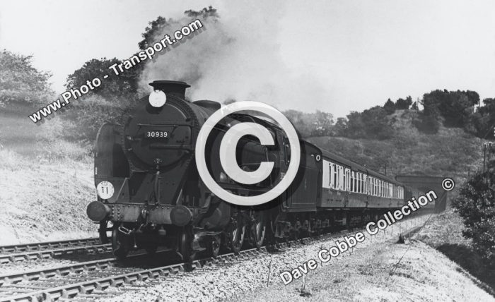 SCHOOLS “V” CLASS 4-4-0 No.30939 LEATHERHEAD