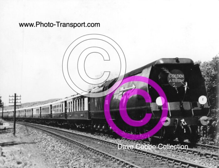 Merchant Navy Class 4-6-2  No.35028 Clan Line 
