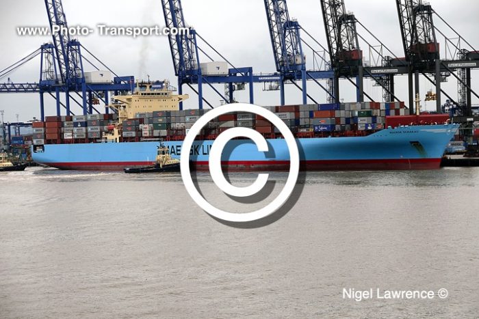 MAERSK SEMAKAU - Container