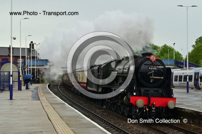 LMS Royal Scot 4-6-0 7P No.46100 ROYAL SCOT