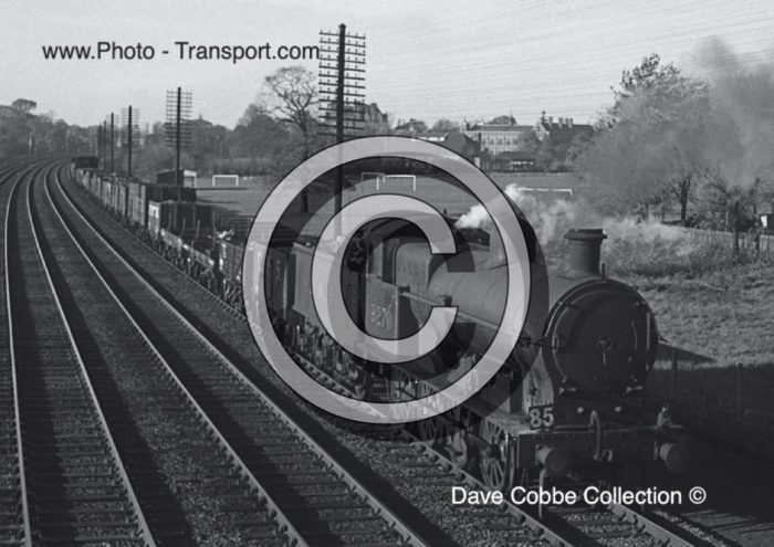 LMS G2 0-8-0 No.9270