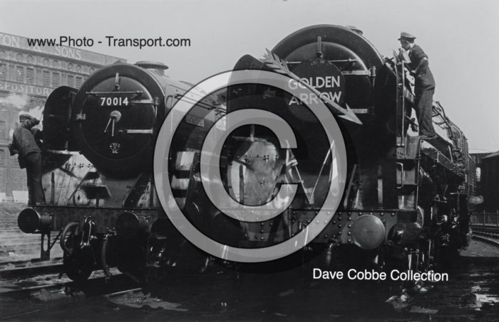 BR Standard “Britannia’s” 4-6-2 Nos.70014 Iron Duke & 70004 William Shakespeare