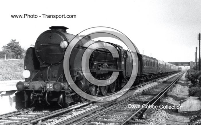 Lord Nelson Class 4-6-0 No.855 Robert Blake