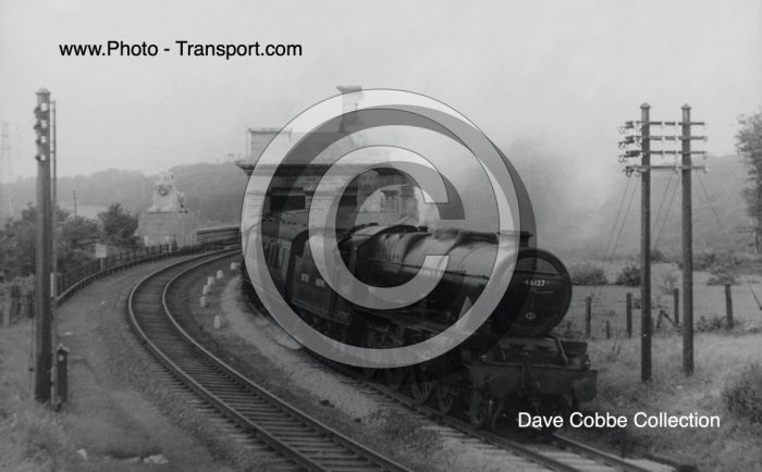 LMS Royal Scot 4-6-0 No46127 The Old Comtemptibles