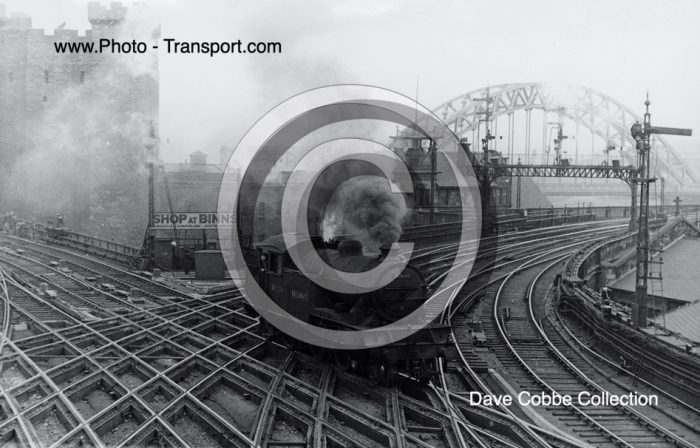 Class V1 Gresley 3MT 2-6-2T No.67640