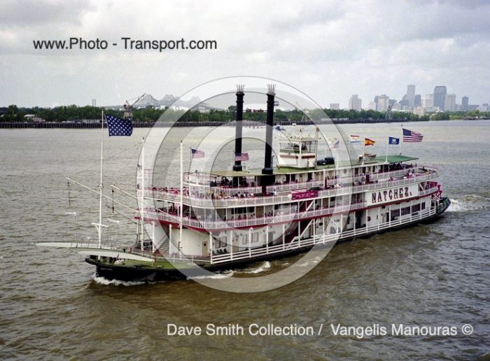 NATCHEZ - Stern Wheel Riverboat - Pass Cruise