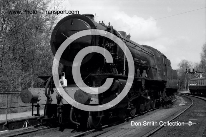 WD 2-10-0 No.3672 DAME VERA LYNN