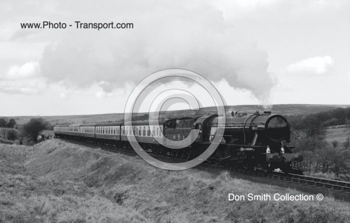 WD 2-10-0 No.3672 DAME VERA LYNN