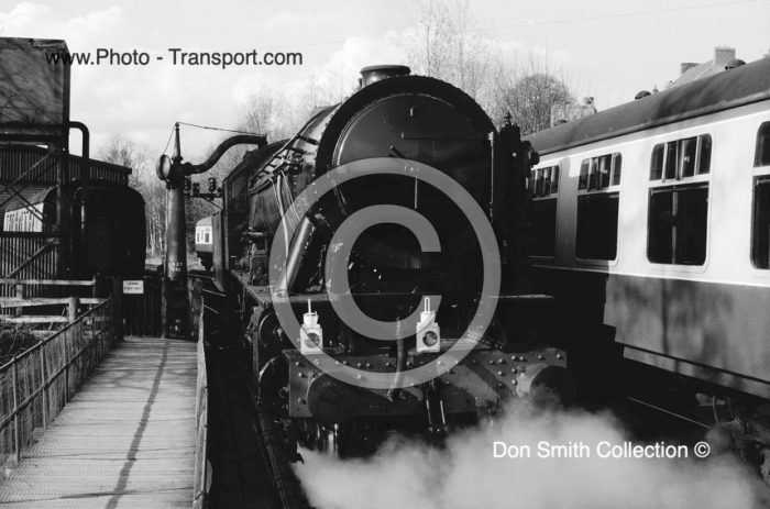 WD 2-10-0 No.3672 DAME VERA LYNN