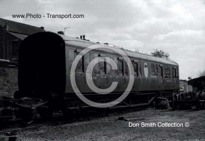 LNER 88339 coach