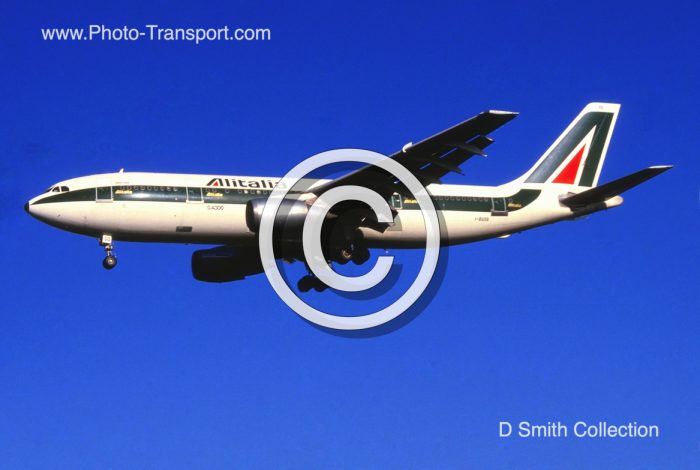 Airbus A300 B4-203     I-BUSD         Alitalia