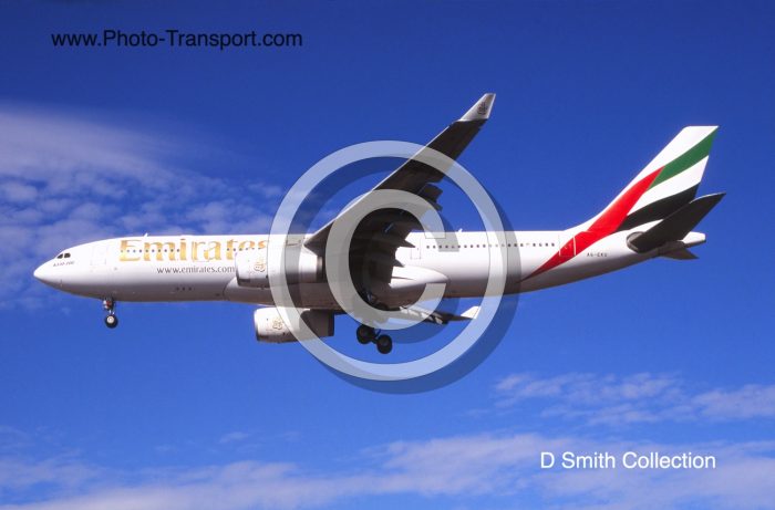 Airbus A300-200         A6-EKU          Emirates